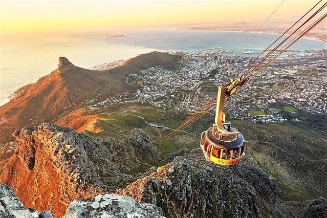 Table Mountain & City Tour